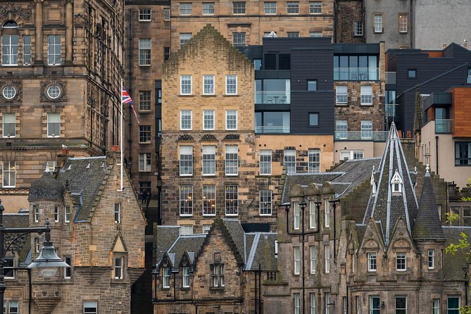 Edinburgh Photography Masterclass - Private Photography Lesson - Low-light settings: ƒ-stop, shutter speed, ISO, and focusing