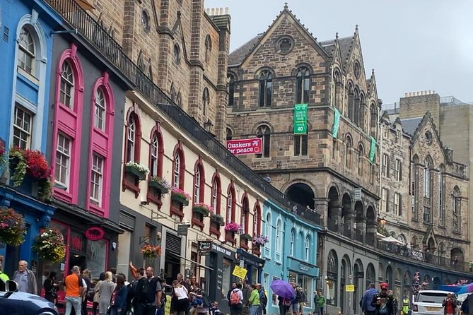 Edinburgh Private Tour Brazilian Guide - Calton Hill to St Giles Cathedral, small stops with big payoffs