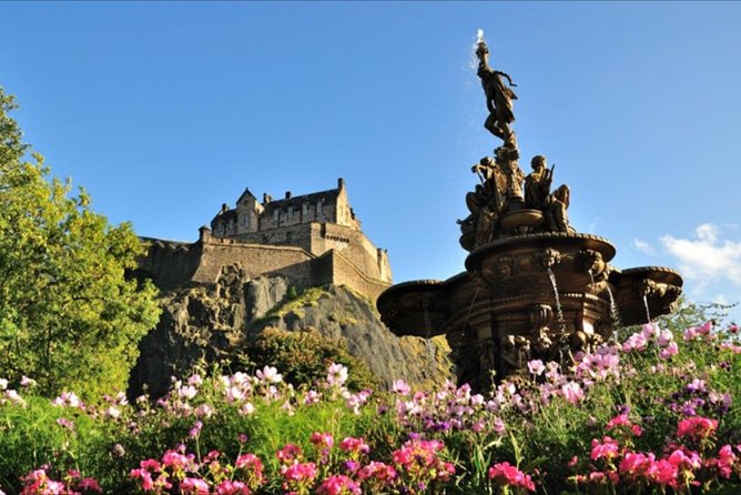 Edinburgh Private Tour Brazilian Guide - Holyroodhouse inside, then Arthur’s Seat views