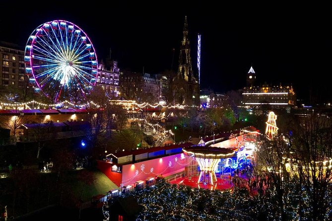 Edinburgh's Christmas Lights and festive Black Taxi Tour - Warm-up breaks for mince pies, mulled wine, and more