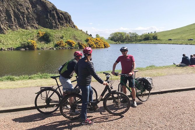 Edinburgh Sky to Sea Bike or E-Bike Tour with Transfer by TBC - Group size, pace, and why the guide name matters