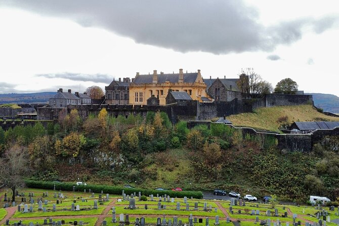 Edinburgh: The Kelpies, Stirling Castle, Loch Lomond & Trossachs - Luss on Loch Lomond: village charm plus hairy coos