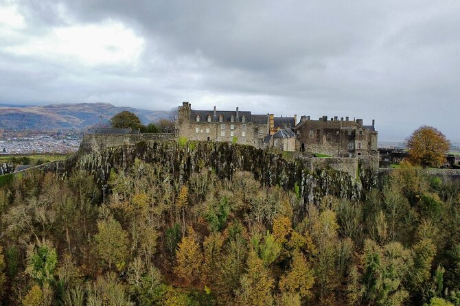 Edinburgh: The Kelpies, Stirling Castle, Loch Lomond & Trossachs - What to bring for a smooth 9-hour day