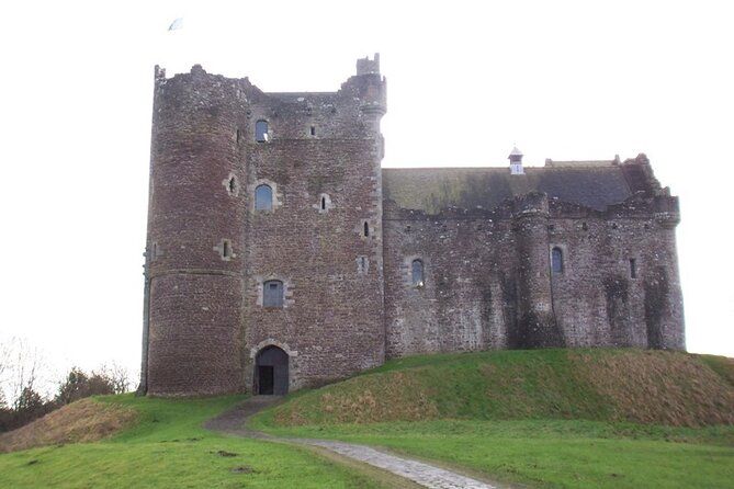 Edinburgh to Inverness Private Transfer with Tour on the way - Edinburgh to Inverness by Mercedes minivan, with real route choices