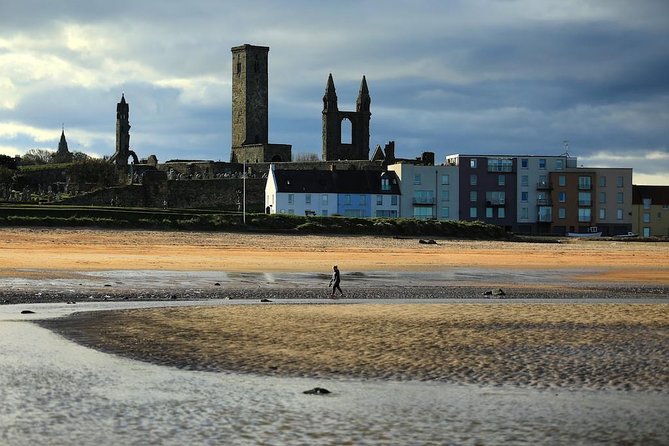 Edinburgh to St Andrews private driving tour - Kingsbarns Distillery option: whisky or gin time without the pressure