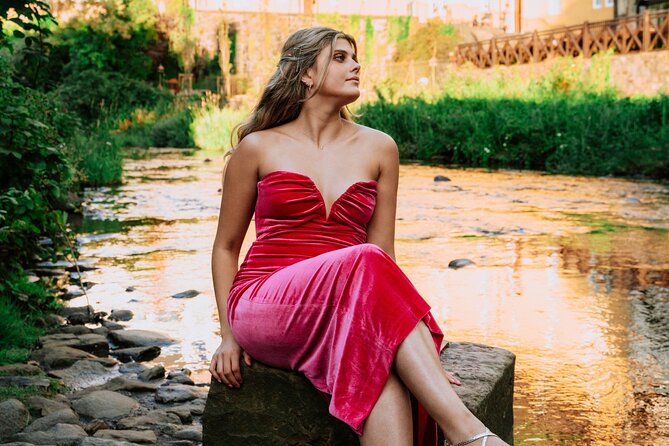 Elegant Professional Private Photoshoot Tour in Edinburgh - A private Edinburgh photo walk that still feels like a stroll