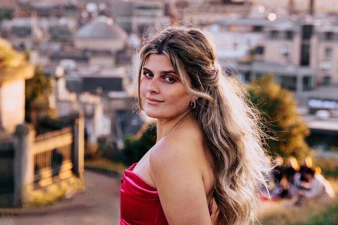 Elegant Professional Private Photoshoot Tour in Edinburgh - The photographer’s role: what you’re paying for