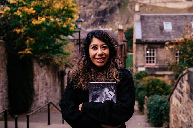 Enchanted Professional Private Photoshoot Tour in Edinburgh - The Guide Factor: Why Lewis Makes the Photos Feel Worth It