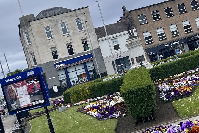 Escape Burns' Hame Toun: Outdoor Puzzle Game in Ayr - Stop 4, Blackfriars Walk: the cobbles add a nostalgic pace