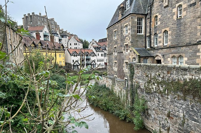 Essence of Edinburgh: Private Half Day Sightseeing Tour - Stop 5: Holyrood Park, Holyrood Palace Photos, and Ticket Costs
