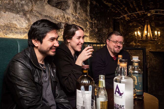 Evolution of Gin and Underground Gin Tasting in Edinburgh | 1hr - Who this gin history tour suits best, and who might hesitate