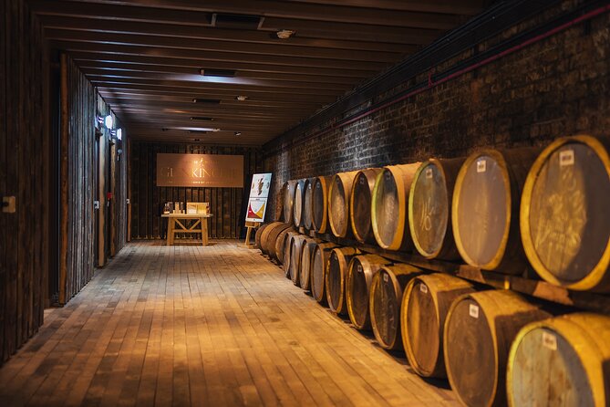 From Edinburgh: Glenkinchie Distillery & Whisky Experience - The bus ride from Edinburgh: comfort, timing, and a guide-led mood