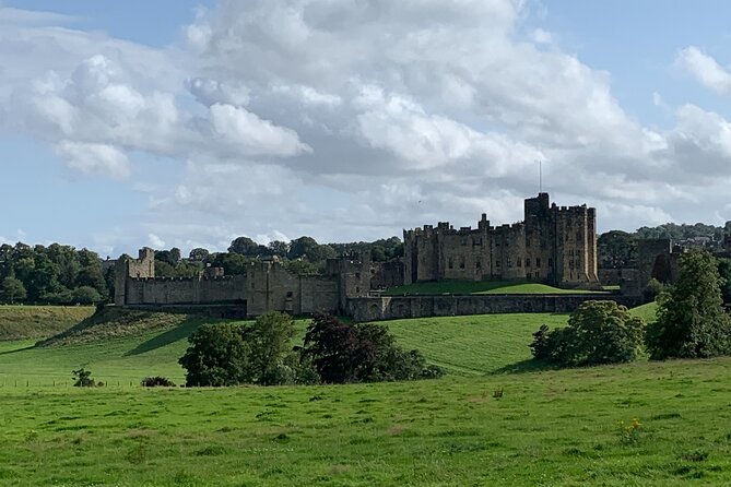 From Holy Island to Harry Potter: Family-friendly Private Tour - The guide and onboard comfort: why it works for families
