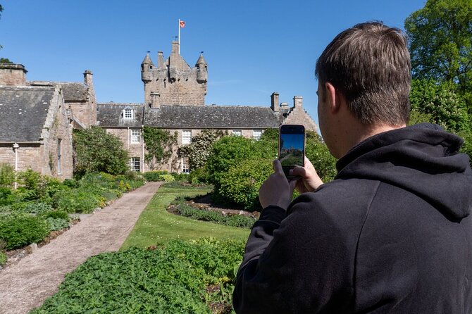 From Inverness: Cawdor Castle, Cairngorms and Highland Coos - Loch Garten Nature Centre: wildlife time in the Pine Forest