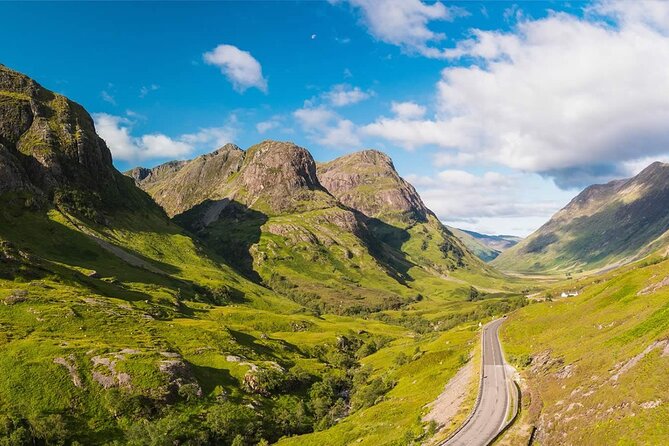 Full-Day Oban Castles and Glencoe Guided Tour from Glasgow - Oban in 90 Minutes: Seafood Port, Ferry Hub, and Real Town Energy