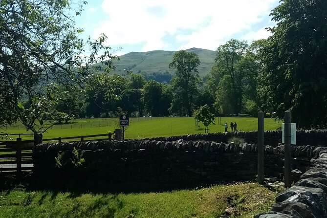 Full-Day Tour Loch Lomond, Stirling Castle and The Trossachs - Aberfoyle on the River Forth: lunch time without the tourist trap feeling