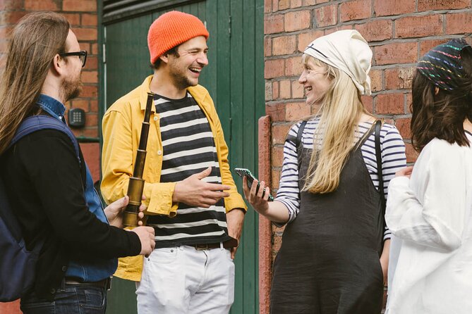Fun and Flexible Treasure Hunt Around Glasgow with Cryptic Clues - Who this Glasgow treasure hunt fits best