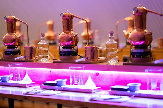 Gin Tasting Masterclass in Aberdeen - Entering the City of Aberdeen Distillery Gin School