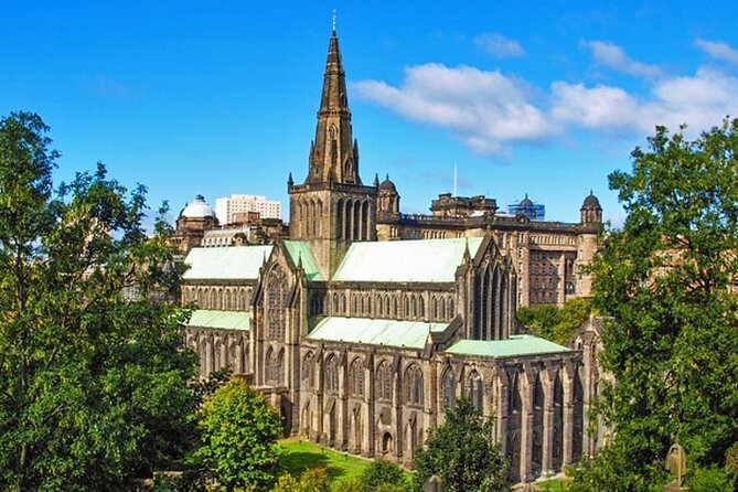 Glasgow Airport Transfer: Glasgow Airport GLA to Glasgow City in Luxury Van - Price and value: what you are really paying for