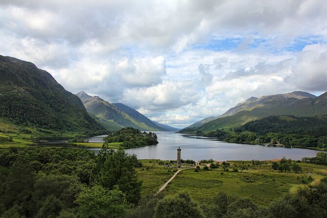 Glasgow: Glenfinnan Viaduct & The Highlands - Glencoe and the Three Sisters: a dramatic photo window