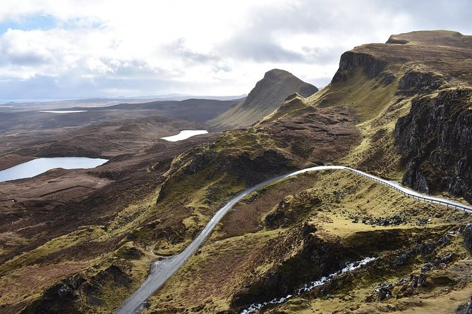 Glasgow: Isle of Skye, The Highlands and Loch Ness - 3 Day Tour - Day One: Loch Lomond at Luss, Glencoe, Ben Nevis Photos, and Portree Check-In
