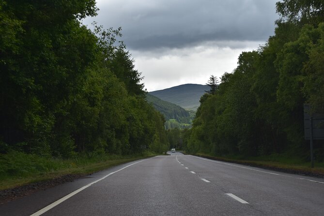 Glasgow: Loch Ness, Glencoe & The Highlands - Pitlochry at the end: Victorian town legs stretch and a final reset