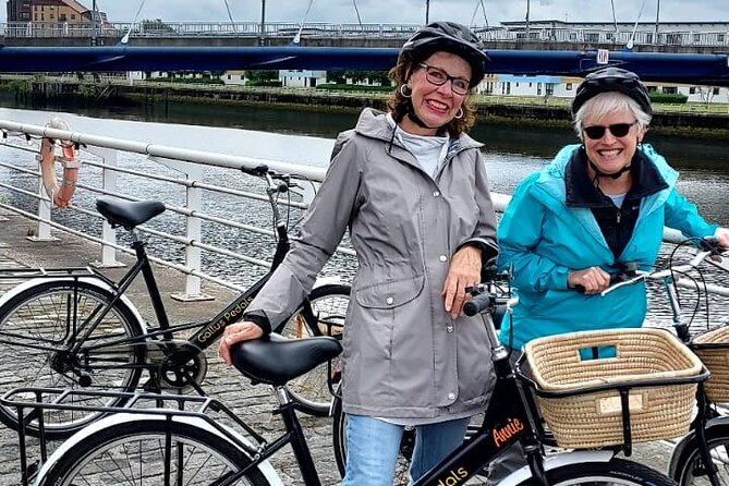 Glasgow Private Bike Tour: Highlights & Hidden Gems - Meeting at The Pentagon Centre, and what to expect on a half-day ride