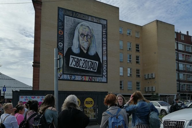 Glasgow Street Art Daily Walking Tour: 2pm - Who this tour is best for, and who might want something else