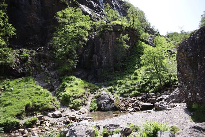 Glencoe Hidden Valley Hike - The return walk back to the car park, with different viewpoints