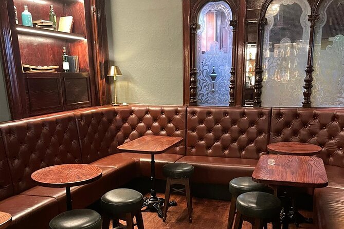Go drinking with a Scotsman in Glasgow - Glasgow Through Alcohol: The Social Context That Makes the Tasting Click
