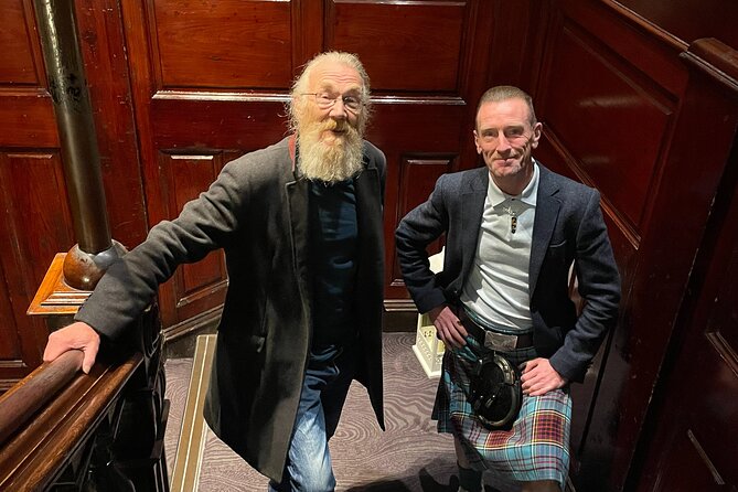 Go drinking with a Scotsman in Glasgow - Inside the Pub: Whisky Tales and Sample-First Learning