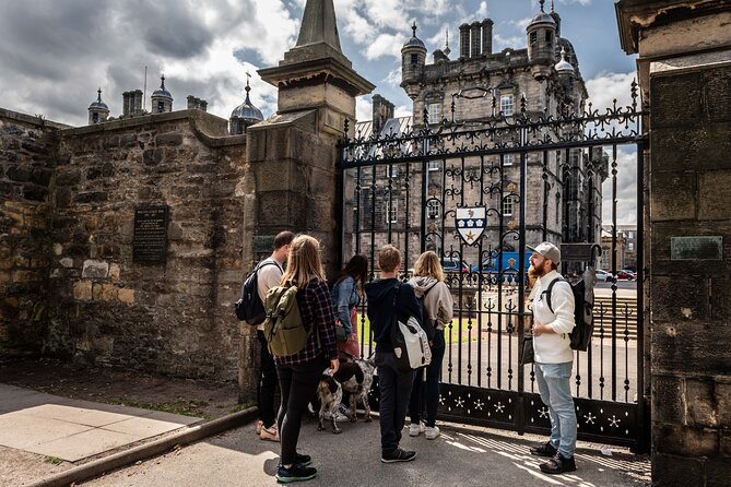 Guided Walking Tour of Edinburgh Historic Old Town - Key highlights at a glance