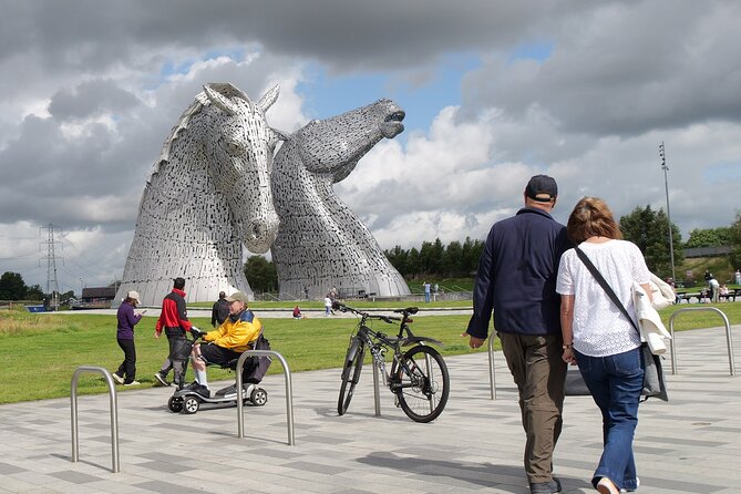 Half day Private Kelpies and Falkirk Wheel tour - The half-day plan: how you fit the Kelpies and Falkirk Wheel in 5 hours