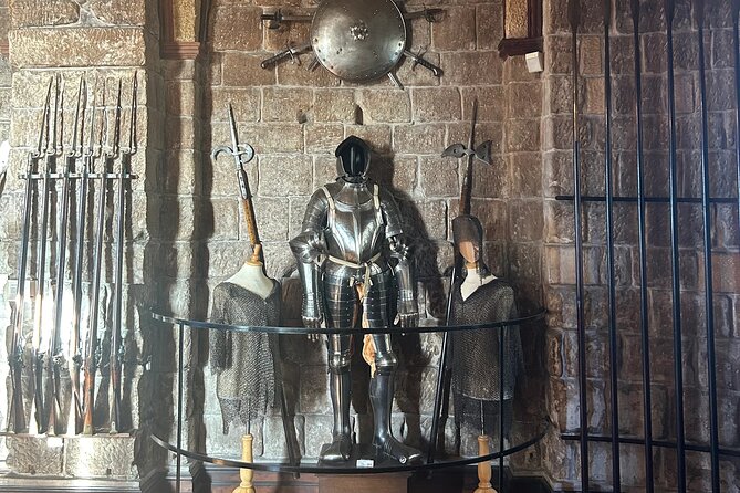 Harry Potter, Alnwick Castle, Bamburgh Castle, Seals Tour - A 9-hour private route that feels like your plan, not a schedule
