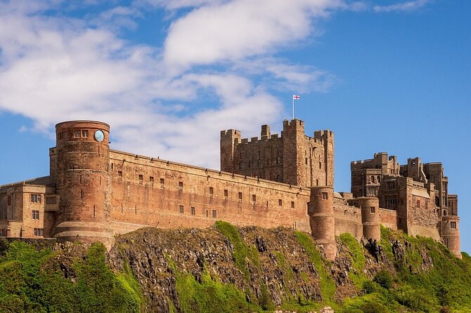 Harry Potter, Alnwick Castle, Bamburgh Castle, Seals Tour - Alnwick Castle: Hogwarts scenes and gardens you can actually walk through