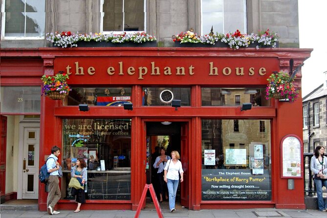 Harry Potter Private Tour in Edinburgh - Meeting at William Chambers Monument, Then Getting Into the Story