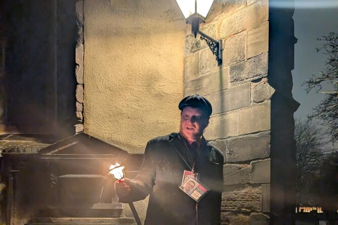 Haunted Histories walking Tour - Mercat Cross grotesque spectacles and St Giles’ Cathedral after dark