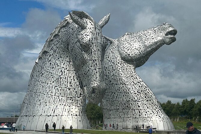 Highland Cows, Glasgow Cathedral, Murals, Kelpies Half Day Tour - City Centre Mural Trail drive-by, then Pollok Estate for the herd