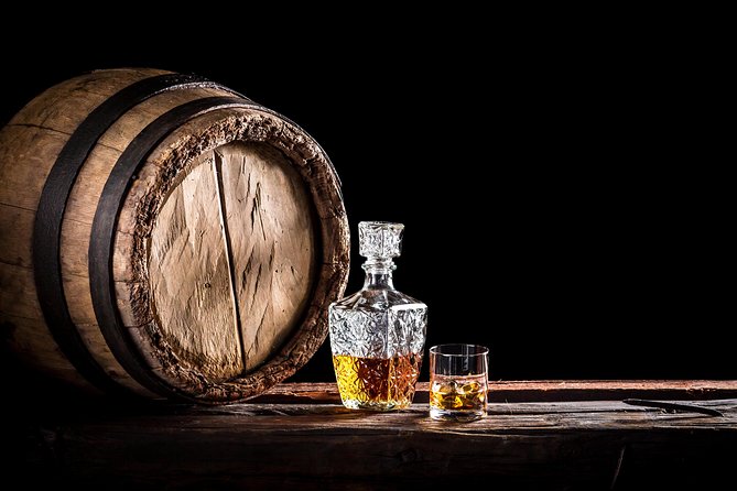 Highland Lochs, Glens & Whisky Day Tour Including Admission - Dewar’s Aberfeldy distillery tasting, plus the Glenturret backup