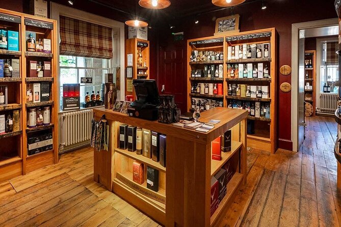 Highland Whisky Tour VIP Distillery Access and Exclusive Tastings - Pickup, pacing, and why small-group access changes everything