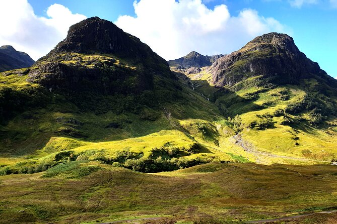 Highlands, Glencoe and Glenfinnan Viaduct Private Tour - Three Sisters and the loch chain: Loch Achtriochtan and Loch Shiel
