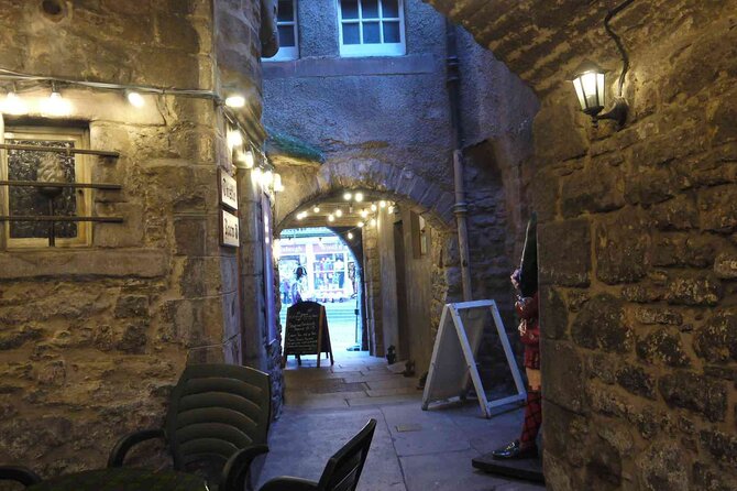 Highlights from the Royal Mile: A Self-Guided Audio Tour - Tron Kirk to the 1600s punishments: where Edinburgh’s harsh side shows up