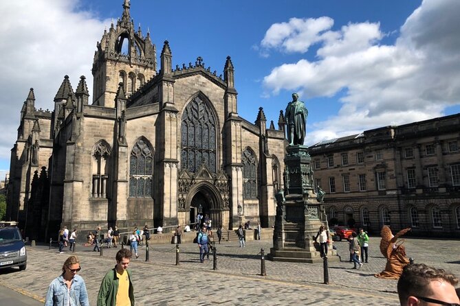 Historic Edinburgh and Rosslyn Chapel Full-Day Private Tour in a Premium Minivan - Rosslyn Chapel: 1446 carvings, reformation survival, and Dan Brown fame