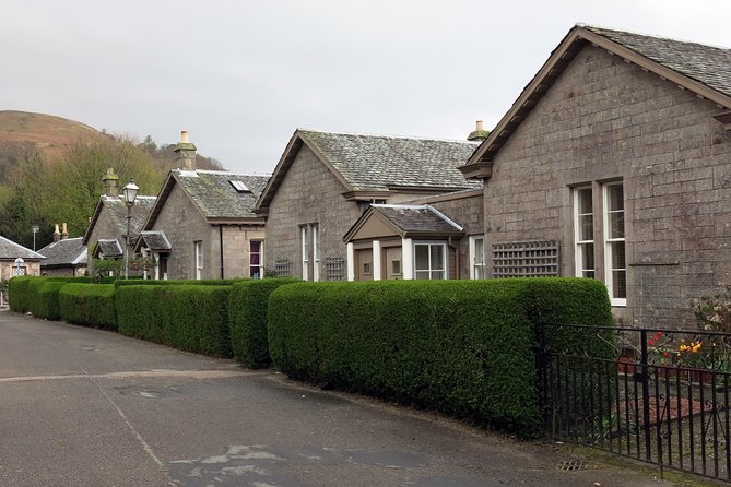 Inverary Castle & Loch Lomond Tour - Included Scottish Snacks and the Wee Dram Twist