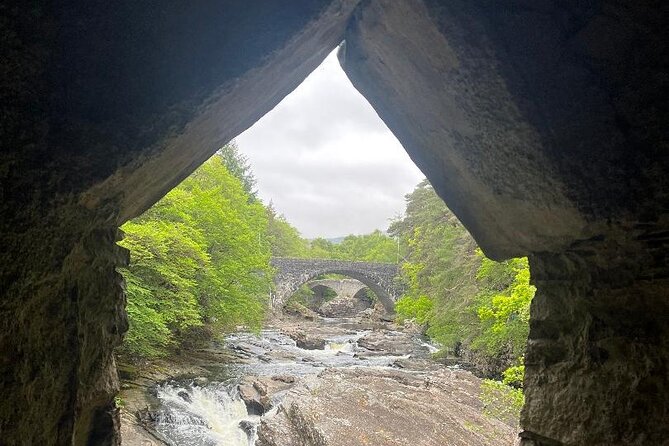 Invergordon or Inverness: Loch Ness Explorer Private Tour - Stop 4: Drumnadrochit Nessie centers, small shops, and Great Glen Gin