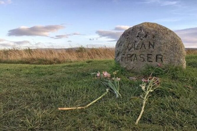 Inverness Outlander Tour - Inverness City Centre: From Old High Church to the House Locations Fans Know