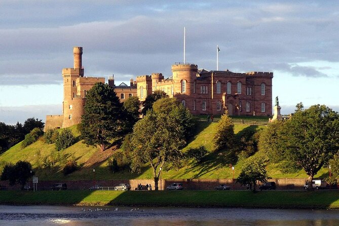 Inverness Quest: Self Guided City Walk & Immersive Treasure Hunt - Points, pacing, and the leaderboard pressure you can control