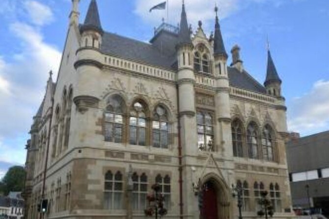 Inverness Quest: Self Guided City Walk & Immersive Treasure Hunt - Street art and “look closer” moments you can choose to linger on