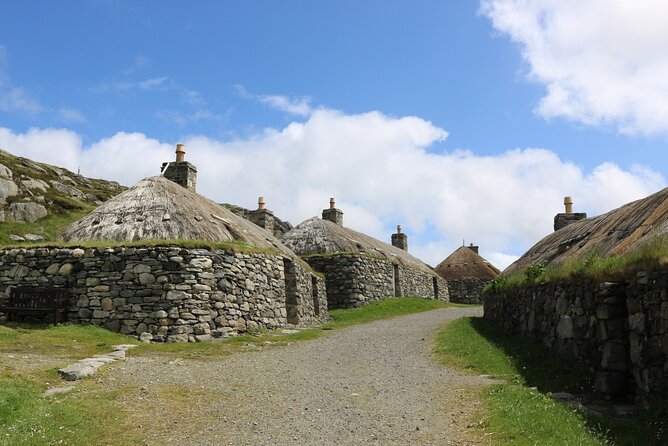 Isle of Lewis and Harris 5 Day Tour from Edinburgh - Guide Talent and Small-Group Comfort: Why It Feels Personal