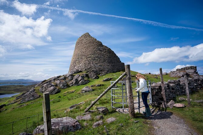 Isle of Lewis Heritage: Private Day Tour from Stornoway - Arnol Blackhouse: the thatched life lesson you can feel